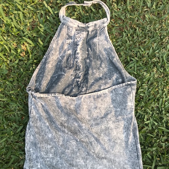 Halter top - Picture 5 of 5